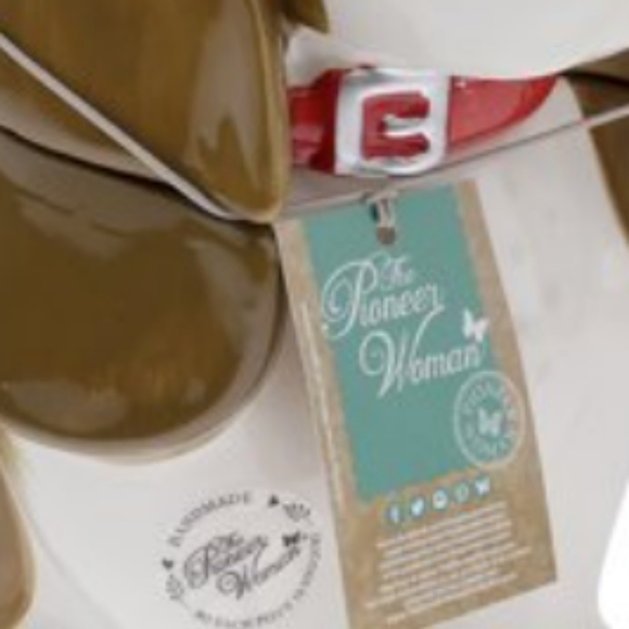 🌺 New Pioneer Woman 11" Charlie Basset Hound Dog Cookie Jar - Picture 7 of 9